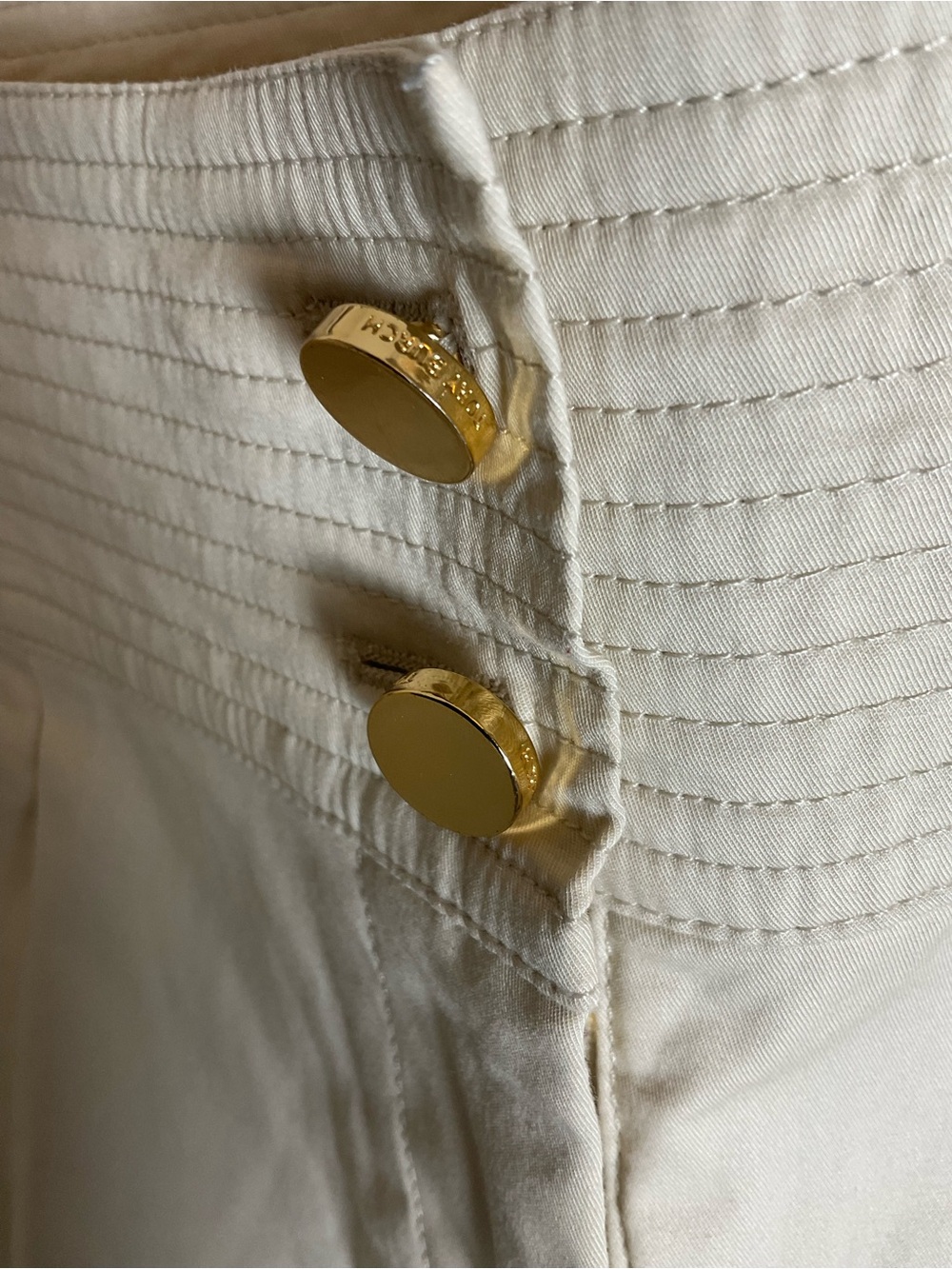 Tory Burch Safari Tailored Shorts Beige/Tan - Size 4 - Picture 4 of 8